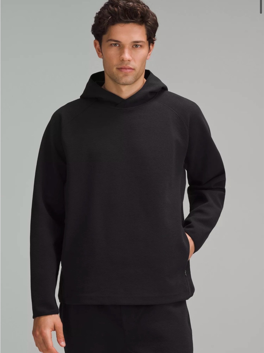 lululemon Men’s Textured Spacer Pullover Hoodie